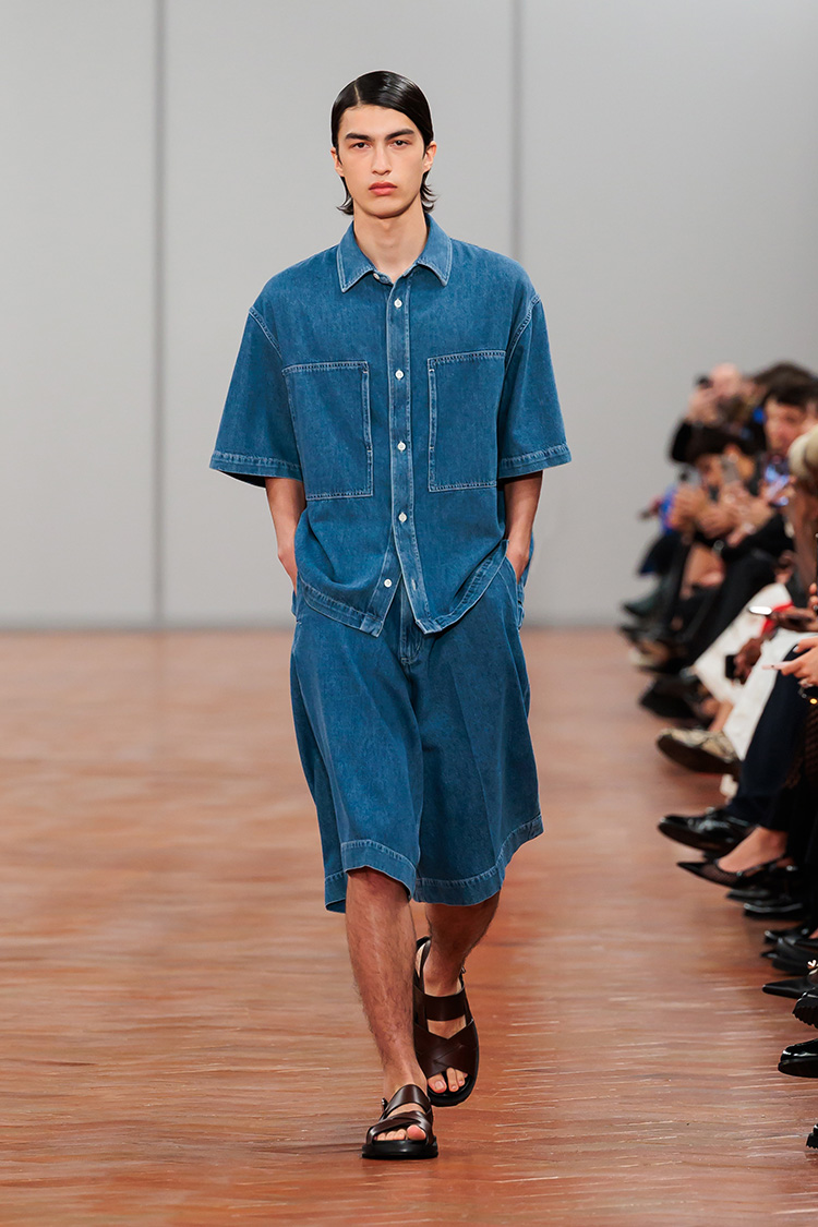 Fashion News, COS, Spring/Summer 2024, คอลเลคชั่นใหม่, ออกใหม่, แฟชั่นโชว์, รันเวย์, กรุงโรม, อิตาลี, ซี พฤกษ์, แพท ชญานิษฐ์, อีเวนท์, เสื้อผ้า, ผู้หญิง, ผู้ชาย, กระเป๋า, รองเท้า, แอคเซสเซอรี่