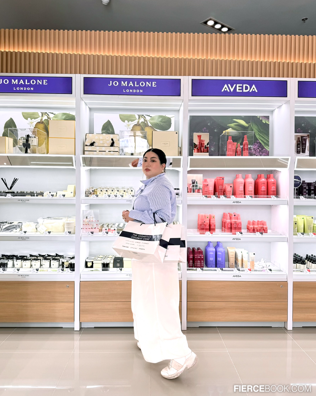 Beauty, The Cosmetics Company Store, #เฟียร์ซบุก, เอ้าท์เล็ต, เครือเอลก้า, สาขา Central Village, ร้านใหม่, โฉมใหม่, โปรโมชั่น, เปิดร้าน, ร้านใหญ่, กิจกรรมพิเศษ, ลดราคา, ราคาดี