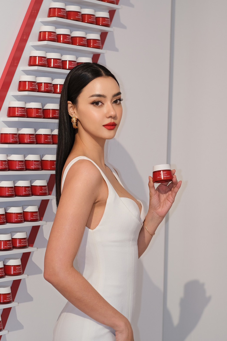 Beauty News, VICHY, อีเว้นท์ใหญ่, ปารีส, ฝรั่งเศส, อแมนด้า ออบดัม, V.I.C VICHY INTEGRATIVE CENTER, VICHY LIFTACTIV BRAND PARTNER OF THAILAND, ดูแลเส้นผม, ผลิตภัณฑ์ผม, หนังศีรษะ, วิชชี่