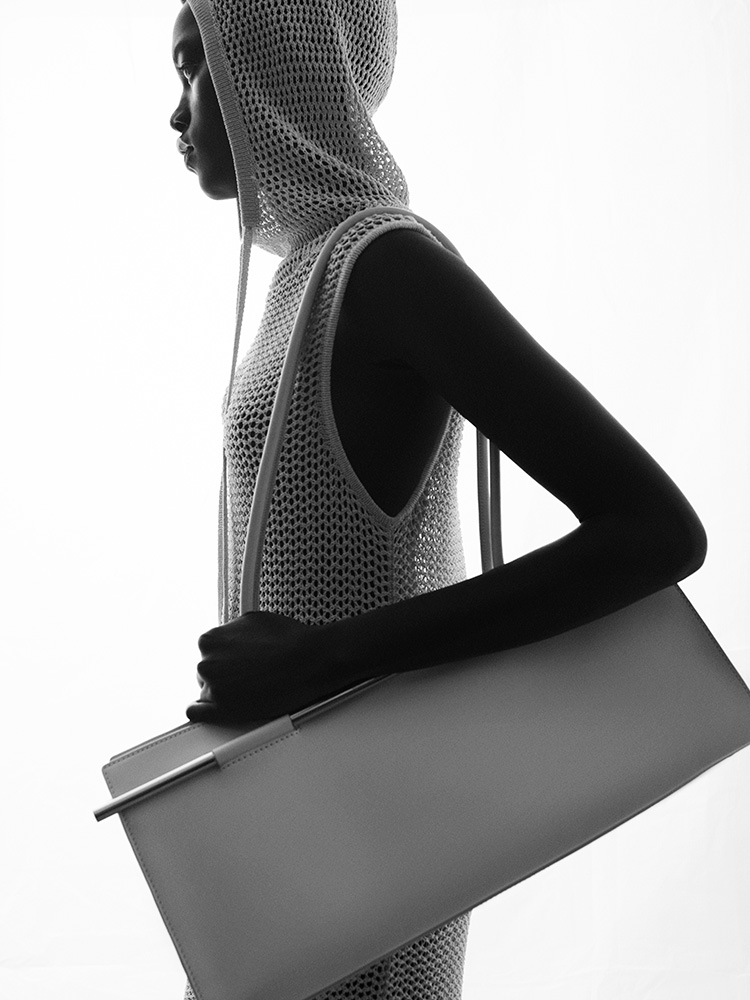 Fashion News, COS, Atelier, Spring 2024, คอลเลคชั่นใหม่, ออกใหม่, สาขาเอ็มควอเทียร์, เสื้อผ้า,​ ผู้หญิง, ผู้ชาย, เดรส, ชุด, ทำงาน, ออกงาน, ราตรี, กระเป๋า, รองเท้า, แอคเซสเซอร์รี่
