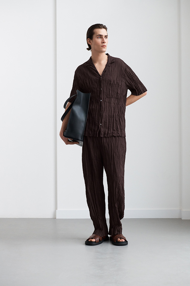Fashion News, COS, Atelier, Spring 2024, คอลเลคชั่นใหม่, ออกใหม่, สาขาเอ็มควอเทียร์, เสื้อผ้า,​ ผู้หญิง, ผู้ชาย, เดรส, ชุด, ทำงาน, ออกงาน, ราตรี, กระเป๋า, รองเท้า, แอคเซสเซอร์รี่