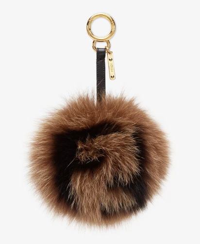 Fashion, Bag Charm, ชาร์มห้อยกระเป๋า, พวงกุญแจ, keychain, แบรนด์หรู, Luxury, ตุ๊กตา, ห้อยหระเป๋า, Louis Vuitton Vivienne Amour Key Holder, Balenciaga Le Cagole Charm Girly, Loewe Anagram charm in classic calfskin, Dior 30 Montaigne Bag Charm, Fendi Pom-Pom Charm, MCM park-rabbit-charm-in-visetos, Maison Kitsune Medium Fox Bag Charm, Burberry Thomas Bear Charm, Boyy K.E.O