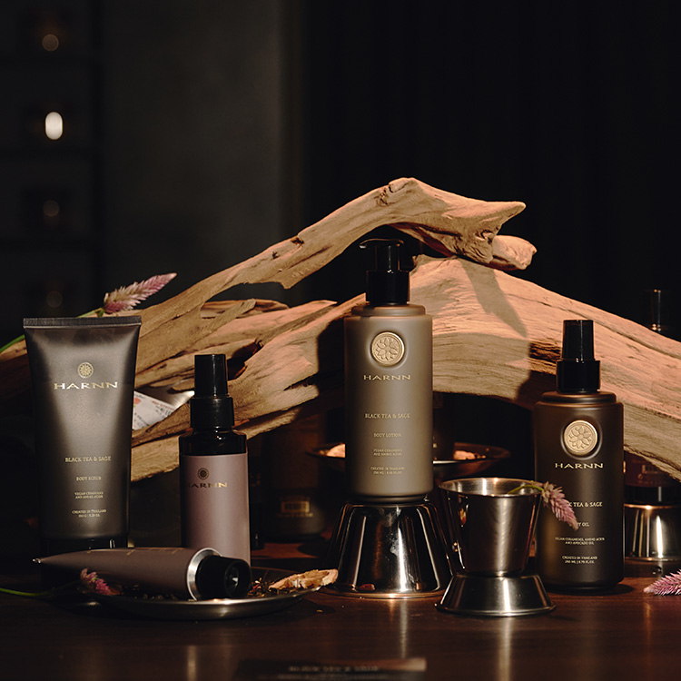 Beauty News, HARNN, หาญ, Black Tea & Sage Collection, คอลเลคชั่นใหม่, ผลิตภัณฑ์ดูแลผิวกาย, อาบน้ำ, บำรุงผิว, HARNN Black Tea & Sage Body Wash, HARNN Black Tea & Sage Body Lotion, HARNN Black Tea & Sage Body Oil, HARNN Black Tea & Sage Body Scrub, HARNN Black Tea & Sage Hand Cream, HARNN Black Tea & Sage Hand Sanitizing Spray, ราคา, เท่าไร
