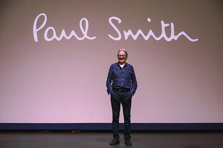 Fashion News, Sir Paul Smith, Paul Smith, บรรยาย, งานสัมมนา, Central Embassy, แฟล็กชิปสโตร์, มหาวิทยาลัยศรีนครินทรวิโรฒ, แฟชั่น, มศว., ความคิดสร้างสรรค์, แรงบันดาลใจ, CMG, ประเทศไทย, นิสิต, นักศึกษา, เซ็นทรัล มาร์เก็ตติ้ง กรุ๊ป