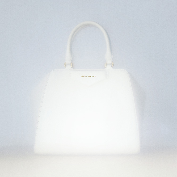 Fashion News, Givenchy, ANTIGONA CUBE, กระเป๋า, รุ่นใหม่, ล่าสุด, คอลเลคชั่นใหม่, ฤดูใบไม้ร่วง 2024, Fall 2024, กระเป๋าหนัง, แอนติโกน่า คิวบ์, จีวองชี่