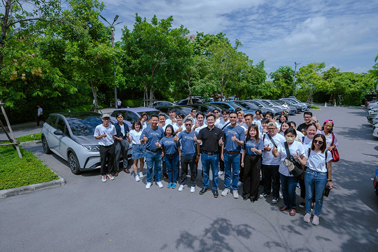 Lifestyle News, BYD, BYD RÊVER SOCIAL CLUB, บริษัท เรเว่ ออโตโมทีฟ จำกัด, ทริป, สื่อมวลชน, กรุงเทพฯ - ชลบุรี, นางสาวประธานพร พรประภา, นายประธานวงศ์ พรประภา