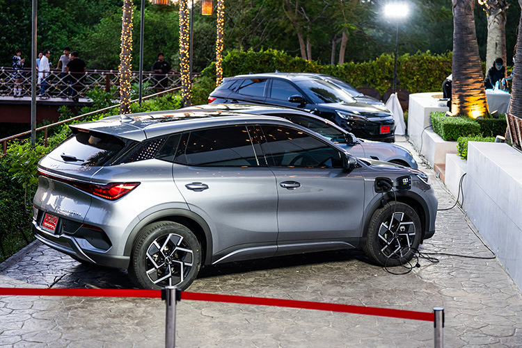 Lifestyle News, BYD, BYD RÊVER SOCIAL CLUB, บริษัท เรเว่ ออโตโมทีฟ จำกัด, ทริป, สื่อมวลชน, กรุงเทพฯ - ชลบุรี, นางสาวประธานพร พรประภา, นายประธานวงศ์ พรประภา
