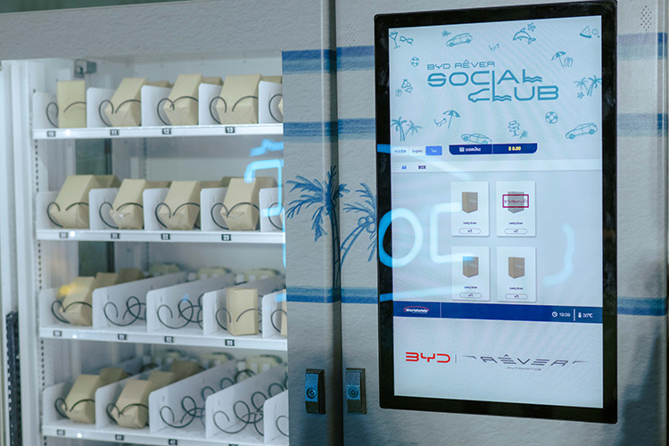 Lifestyle News, BYD, BYD RÊVER SOCIAL CLUB, บริษัท เรเว่ ออโตโมทีฟ จำกัด, ทริป, สื่อมวลชน, กรุงเทพฯ - ชลบุรี, นางสาวประธานพร พรประภา, นายประธานวงศ์ พรประภา